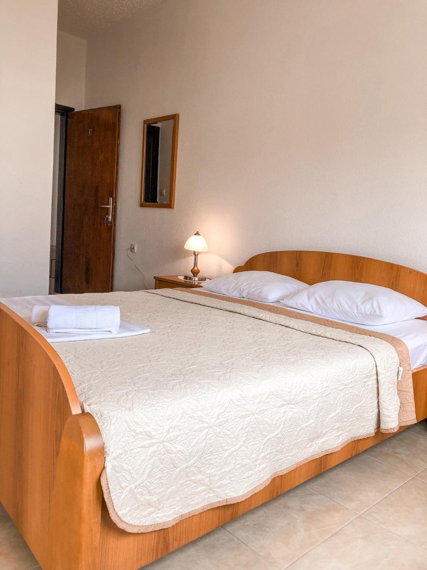 Vila Adriatik Ούλτσιν Δωμάτιο φωτογραφία