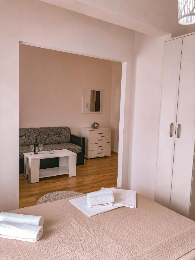Vila Adriatik Ούλτσιν Εξωτερικό φωτογραφία