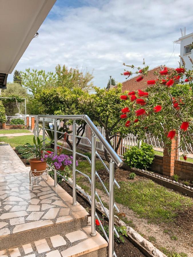 Vila Adriatik Ούλτσιν Εξωτερικό φωτογραφία